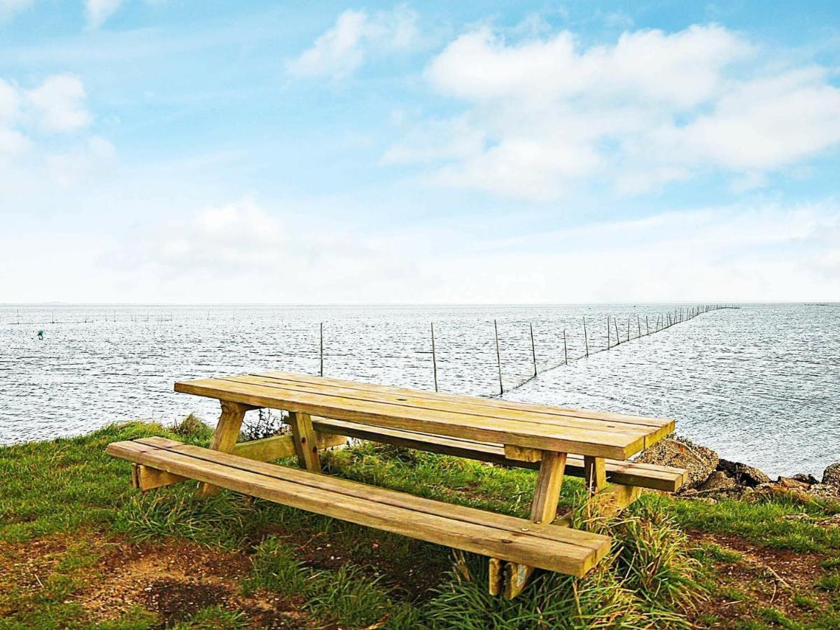6 Person Holiday Home In Hvide Sande Nørre Lyngvig Eksteriør bilde